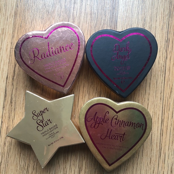 Revolution Bundle-Blush and highlighters - Picture 3 of 3